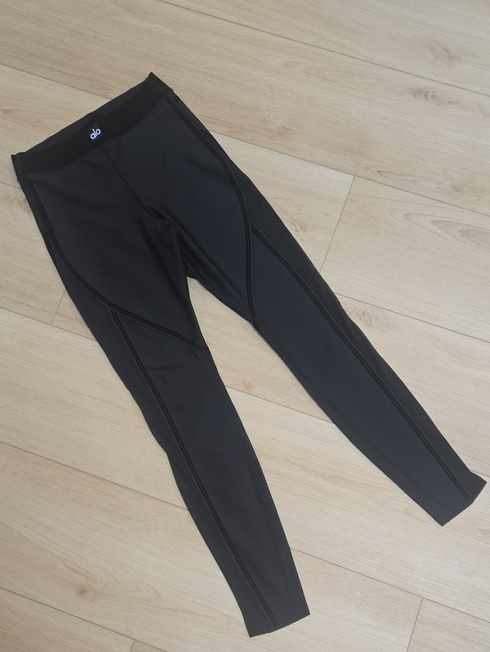 ALO Airlift Mesh Line Up High-Waist Legging